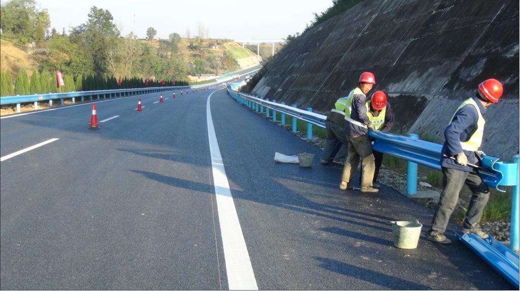 宁波公路护栏的主要功能有哪些？
